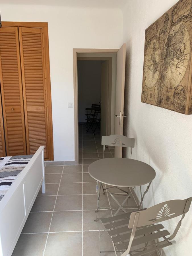 Vila Les Oliviers Vaugines Exteriér fotografie